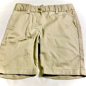 NWOT Wonder Nation Khaki Shorts Size 7
